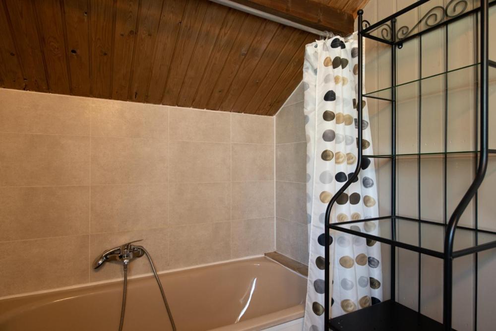 Chalet Four Seasons Дюрби Екстериор снимка