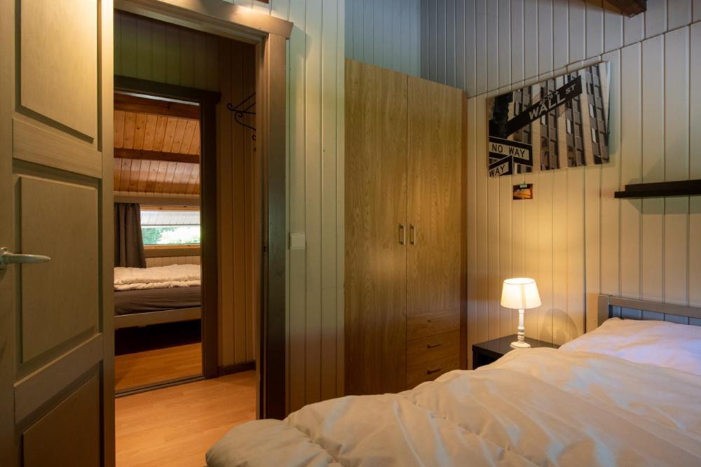 Chalet Four Seasons Дюрби Екстериор снимка